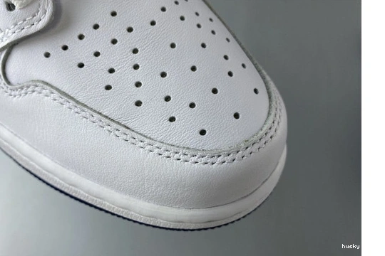 Cheap Husky Metallic 555088-106 AIR Jordan Retro 1 Navy (2016) 555088-106 1218